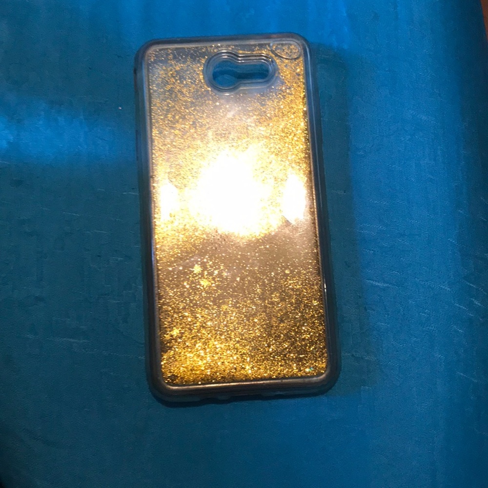 Phone case for an j7